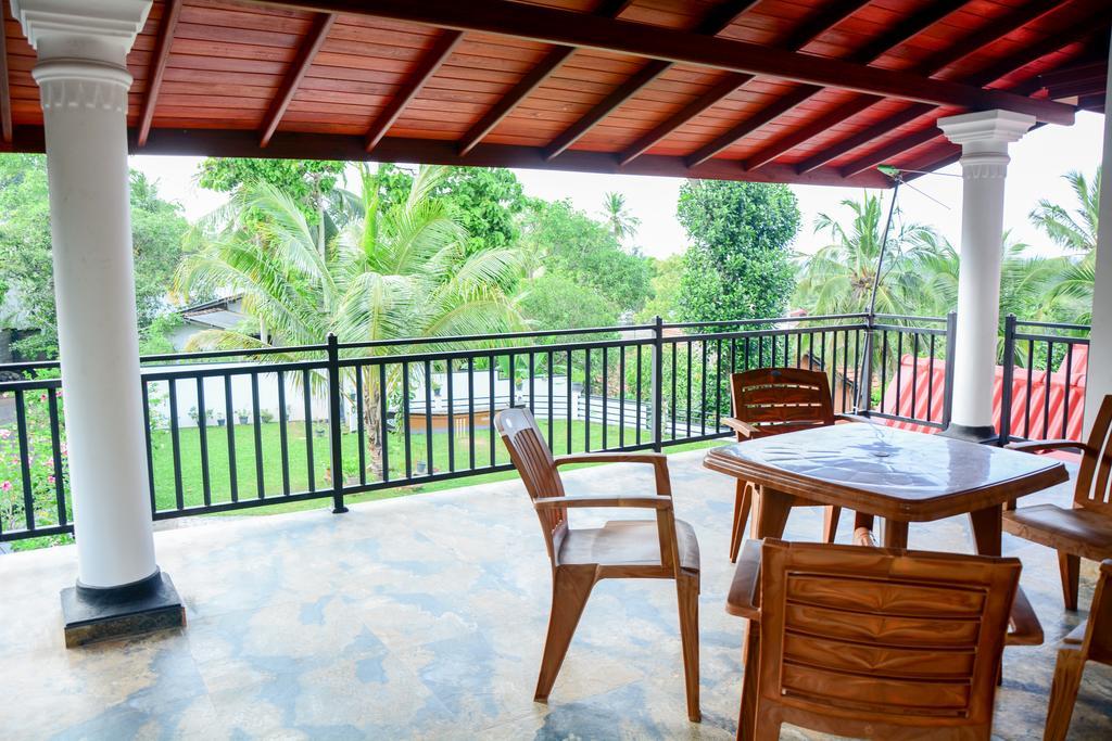 Villa Shanaya Hikkaduwa Exterior photo